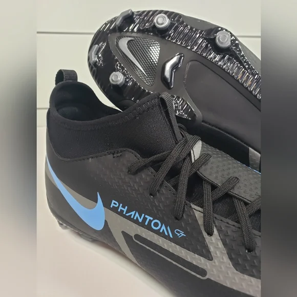 Nike Junior Phantom GT2 Club DC0813-004 Soccer Cleats Black Blue Size 5 Youth - Picture 2 of 6